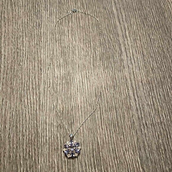 Tanzanite and sterling silver necklace - Picture 3 of 6